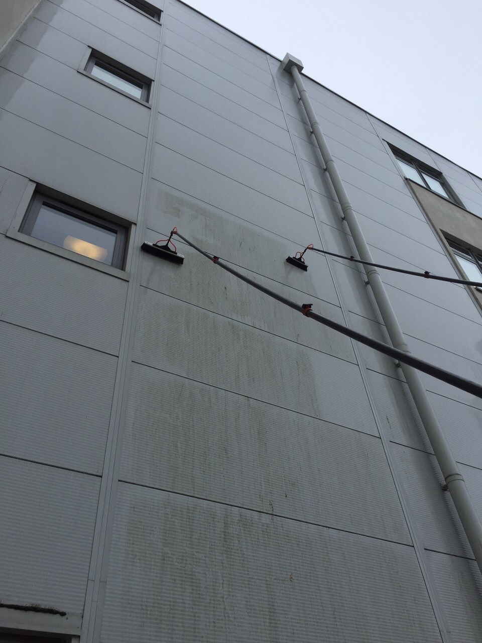 cladding and facia cleaning