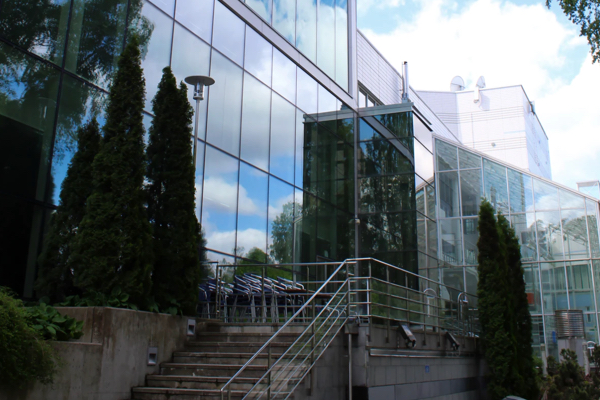 office window cleaning